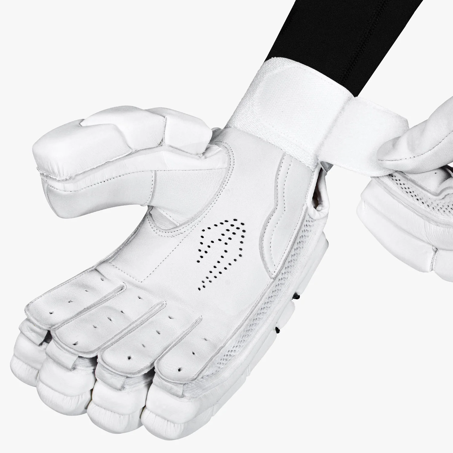 DSC Blak 33 Cricket Batting Gloves - Senior - Image 4