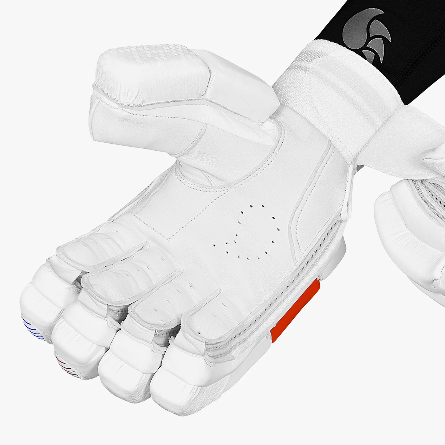 DSC Krunch 500 Cricket Batting Gloves - Youth - Image 4