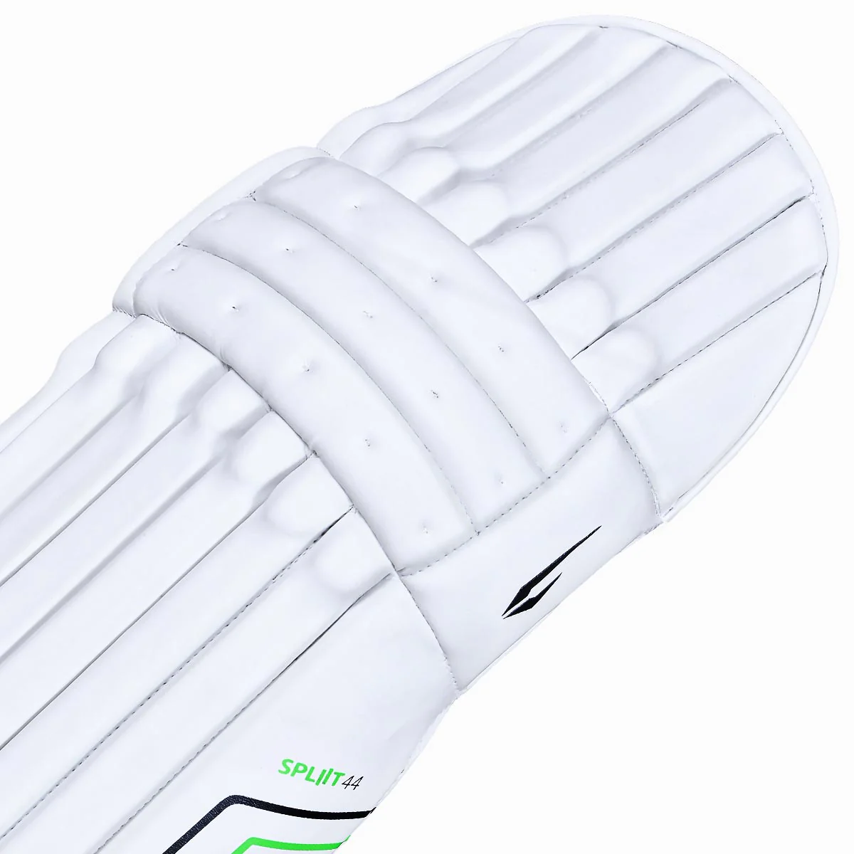 DSC Spliit 44 Cricket Batting Pads - Youth - Image 3