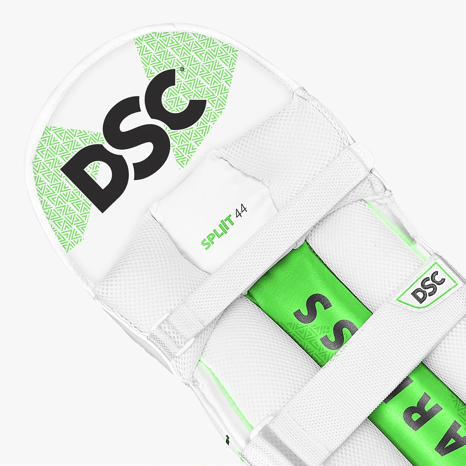 DSC Spliit 44 Cricket Batting Pads - Youth - Image 3