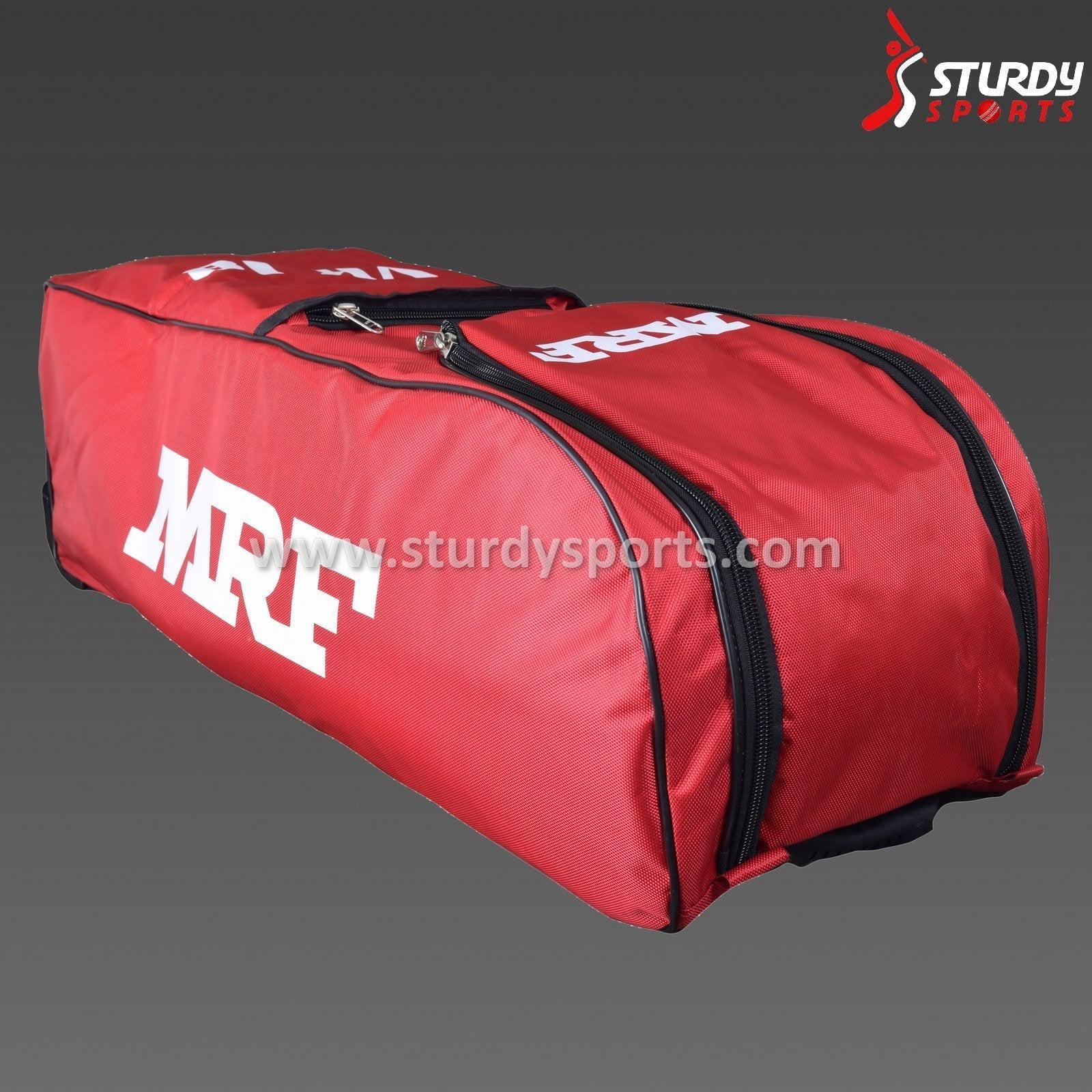 MRF VK18 Junior Duffle Bag - Image 4