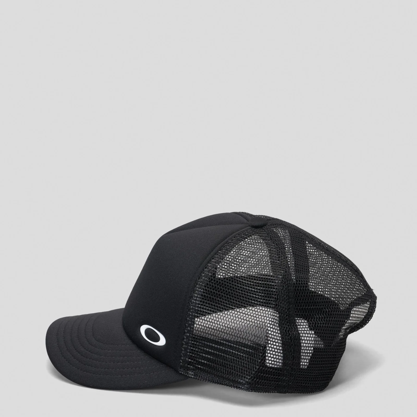 Oakley Flip Trucker 2.0 Cap - Blackout - Image 3