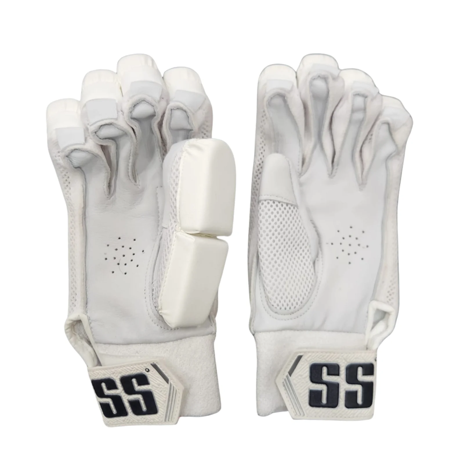 SS Supreme Cricket Batting Gloves - Youth - Image 3